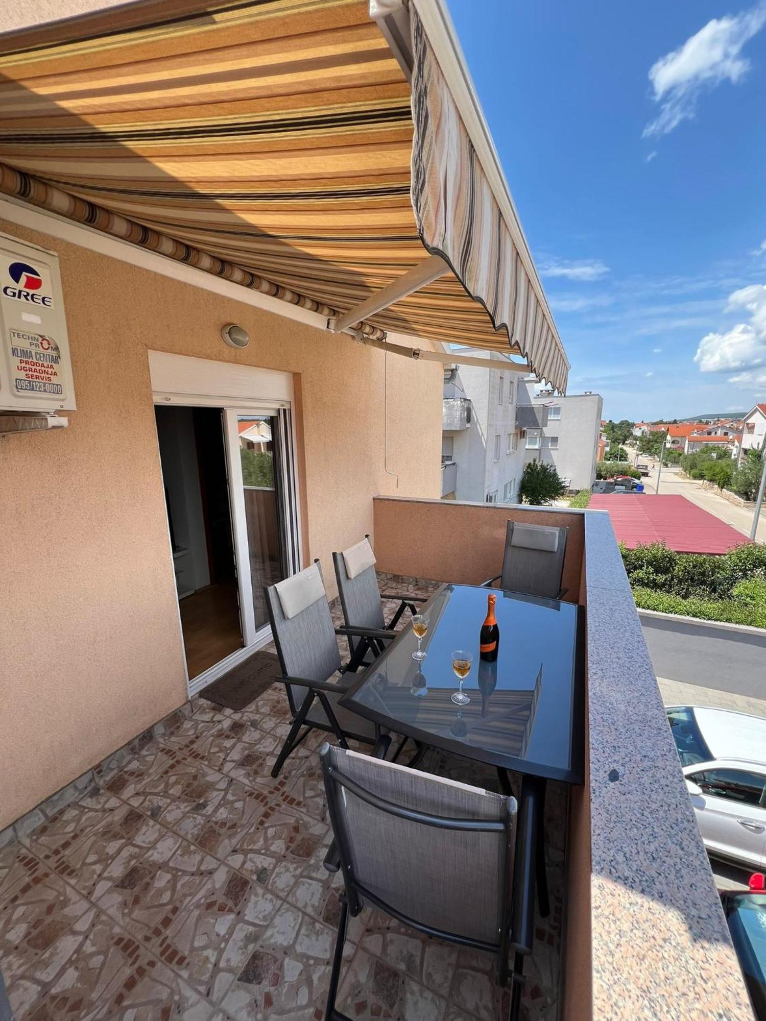 Apartment A&B Biograd Na Moru Exterior photo